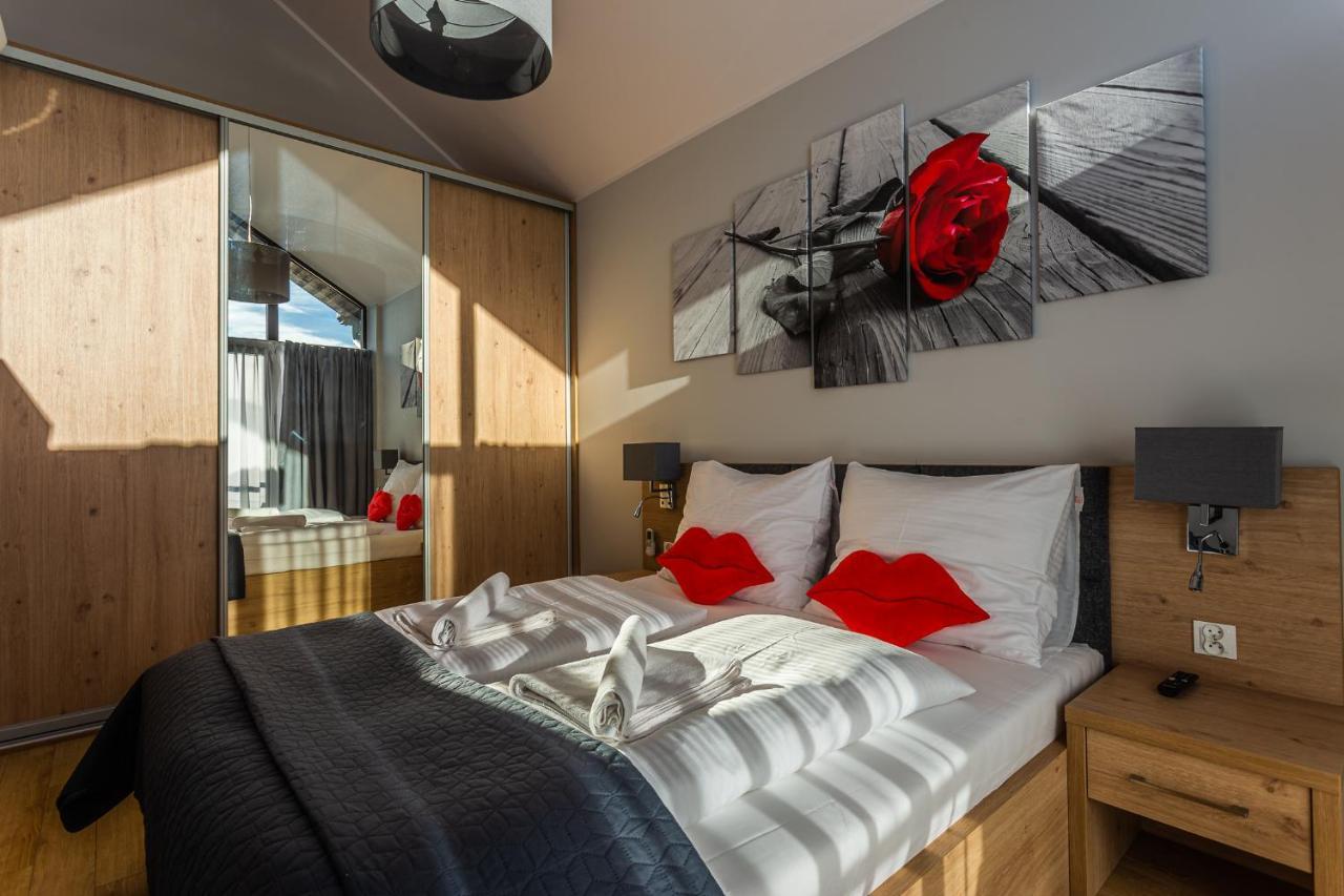 Apartament Z Widokiem Na Gory ชกลาร์สกา ปอเรมบา ภายนอก รูปภาพ